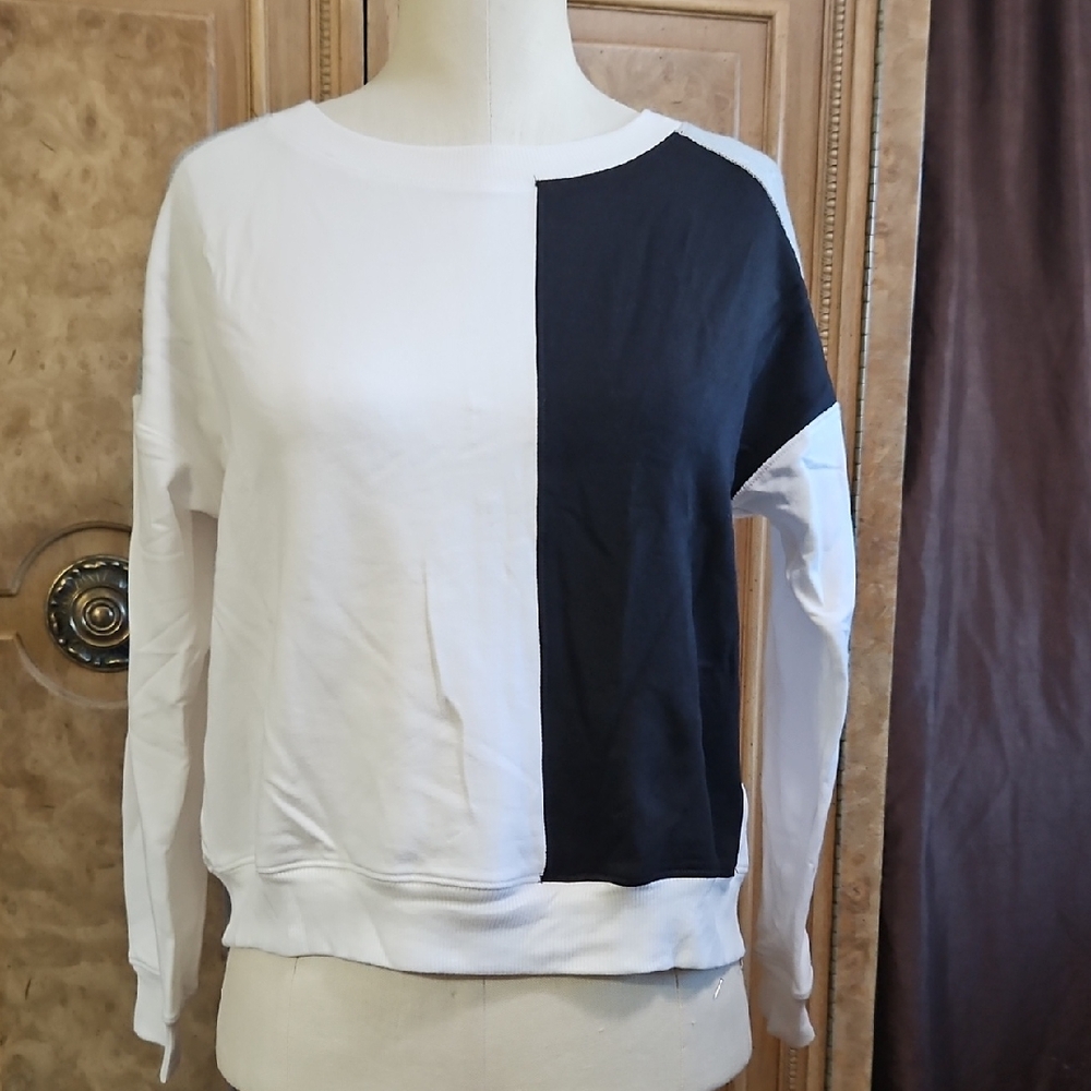 Aiko Gray, Black & White Back Leather Panel Sweatshirt New Size XS